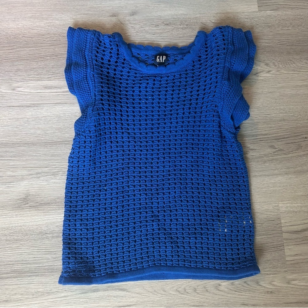 GAP Blue Blouse with Flutter Sleeves and Textured Knit Sweater Sz. S